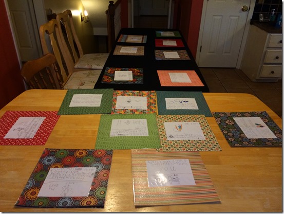 Easy Thanksgiving dinner placemats made by children.